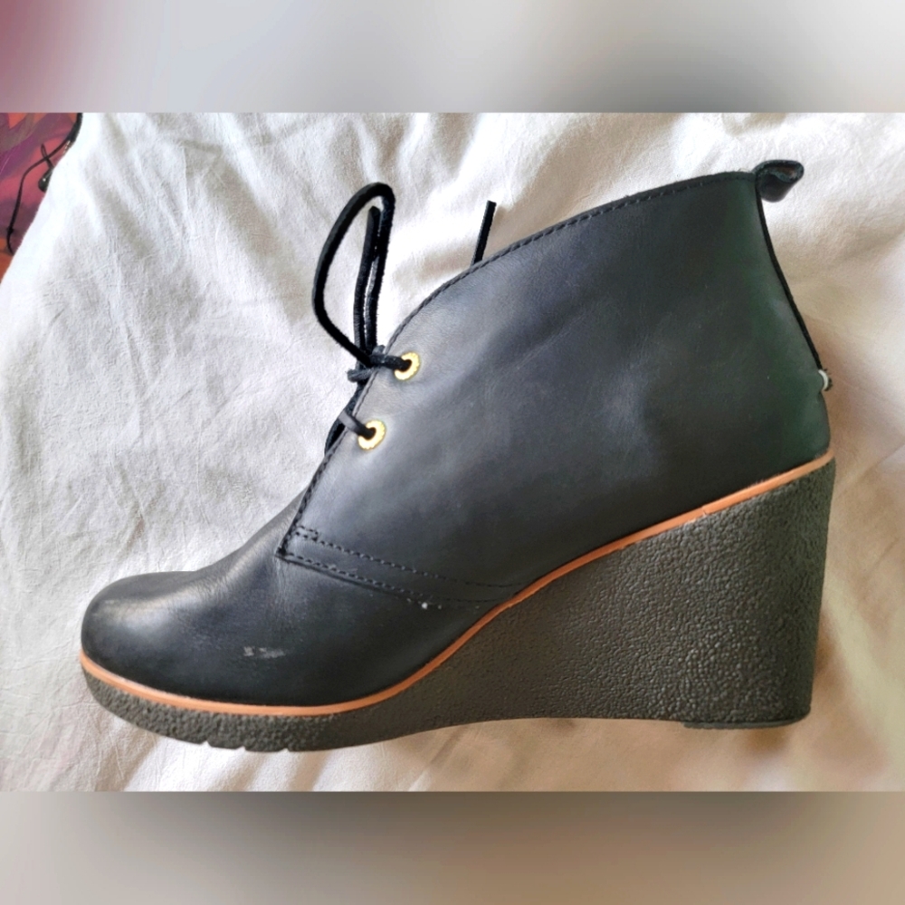 Black Bootie Boots - Picture 1 of 13